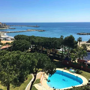 Apartment Exclusive Duplex Penthouse In Puerto Banus, Marbella