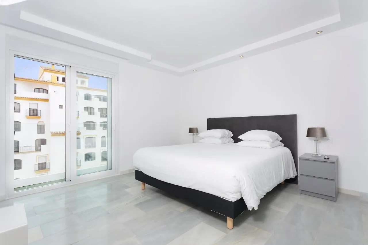 Aparthotel B51 Executive Flats Marbella